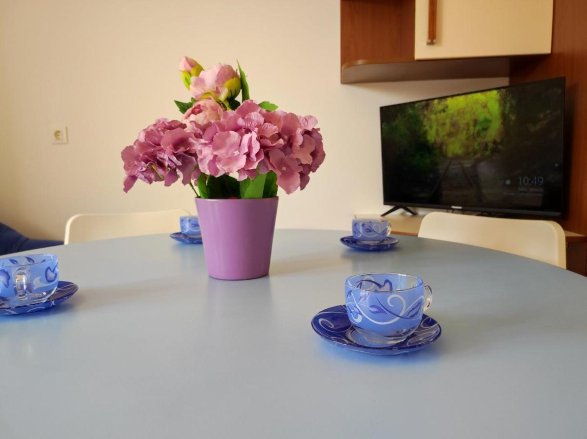 Apartment Rose Кърк Екстериор снимка