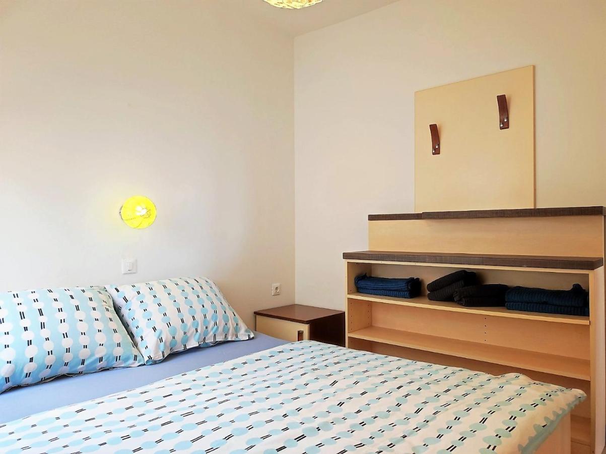 Apartment Rose Кърк Екстериор снимка